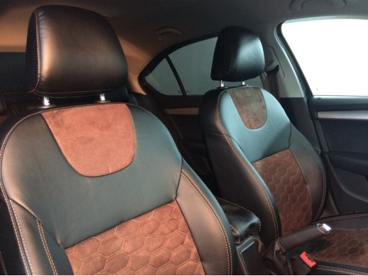 Каркасные авточехлы на Skoda Octavia A7 Каркасные авточехлы на Skoda Octavia A7